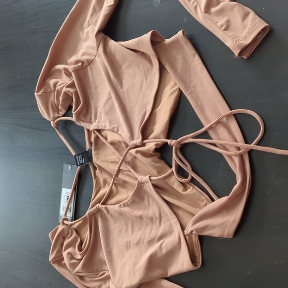 Fashion Nova Top - Picture 3 of 3